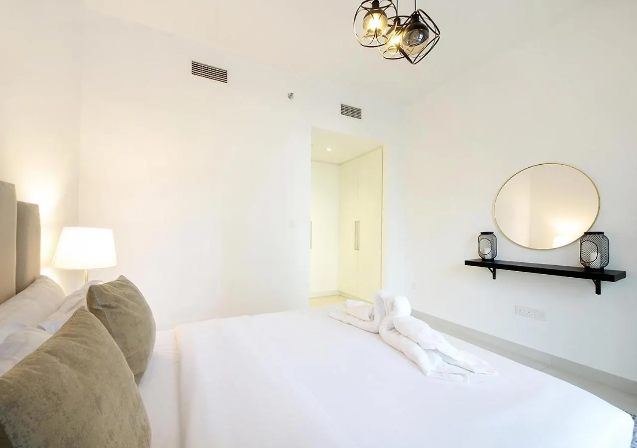 Upscale2Br In Burj Crown Pool,Gym & Stunning Views Apartment Dubai